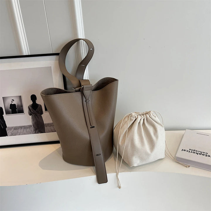 Nakoo™  Elegant Bøtteformet Taske