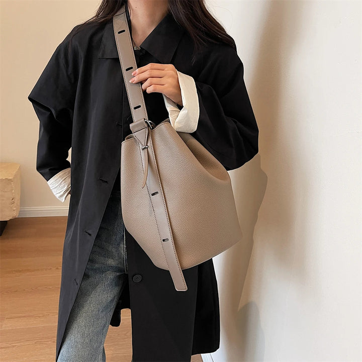 Nakoo™  Elegant Bøtteformet Taske